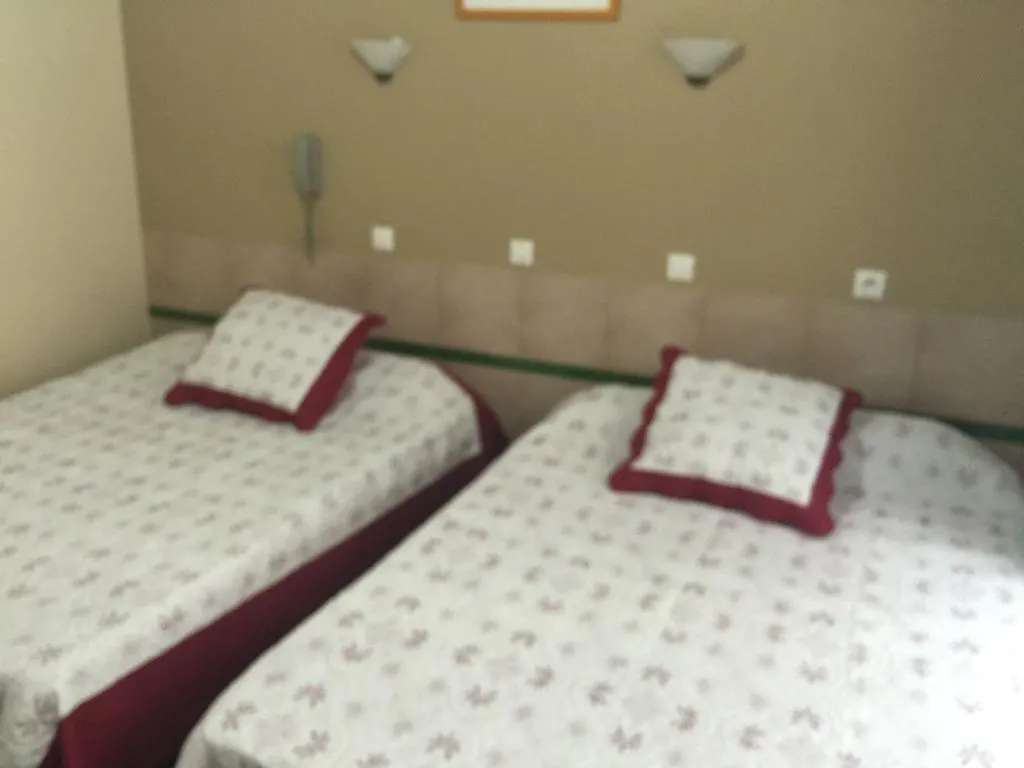 Hotel Jarry Confort París