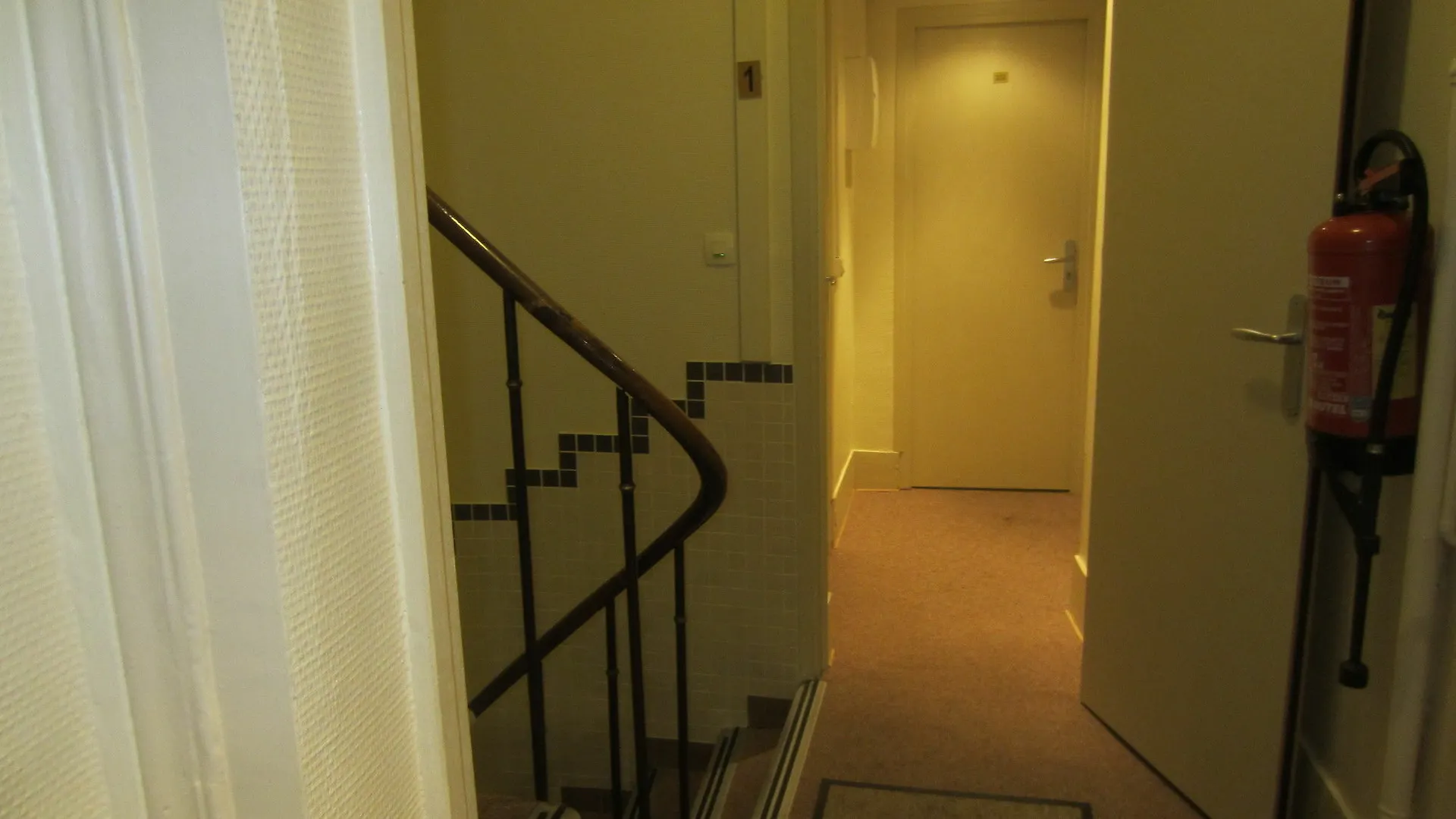 Hotel Jarry Confort París