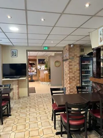 Hotel Jarry Confort *